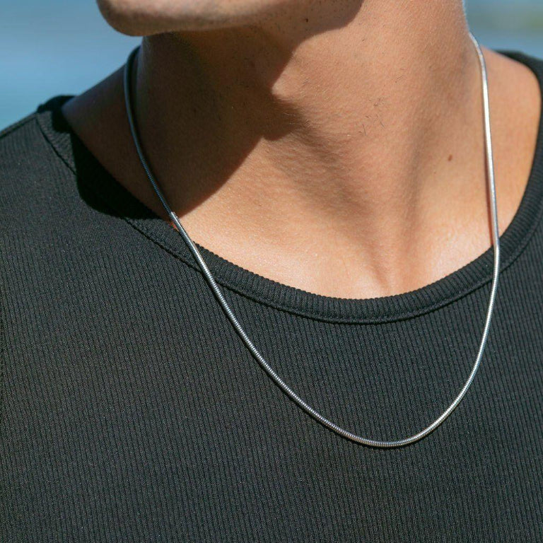 OCTAGON CHAIN NECKLACE