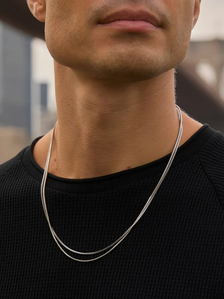 SQUARE CHAIN NECKLACE